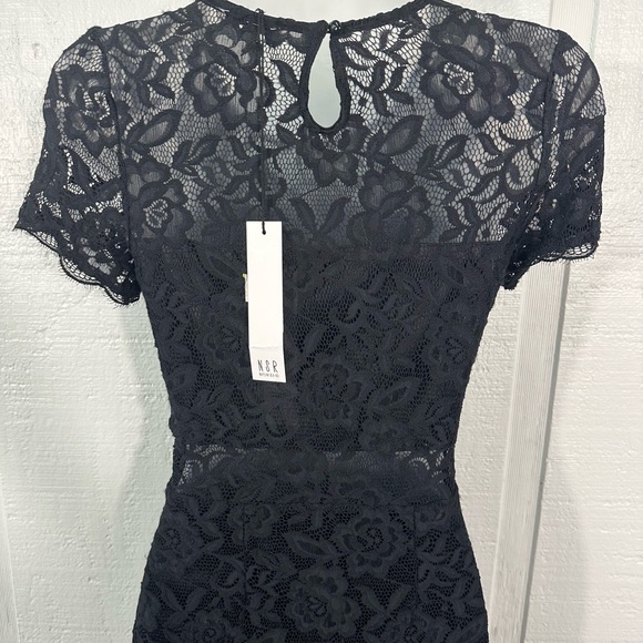 NSR Women’s Black Lace Overlay Dress with Peekaboo Waist Size XS NWT - Picture 8 of 15